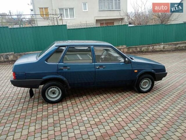 Синий ВАЗ 21099, объемом двигателя 1.5 л и пробегом 110 тыс. км за 1400 $, фото 2 на Automoto.ua