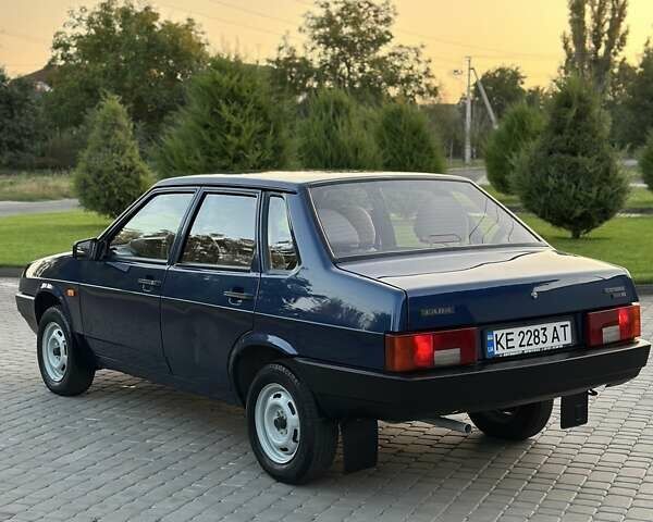 Синий ВАЗ 21099, объемом двигателя 1.5 л и пробегом 98 тыс. км за 3799 $, фото 13 на Automoto.ua