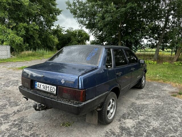 Синий ВАЗ 21099, объемом двигателя 1.5 л и пробегом 140 тыс. км за 1500 $, фото 4 на Automoto.ua