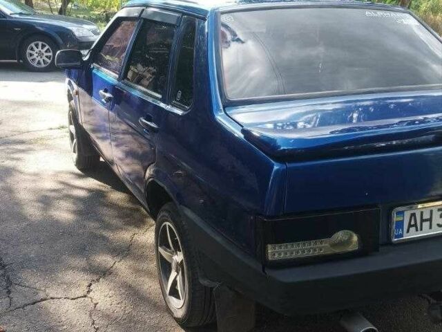Синий ВАЗ 21099, объемом двигателя 1.5 л и пробегом 250 тыс. км за 2200 $, фото 1 на Automoto.ua