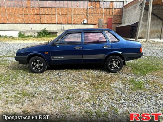 Синий ВАЗ 21099, объемом двигателя 1.5 л и пробегом 216 тыс. км за 950 $, фото 3 на Automoto.ua