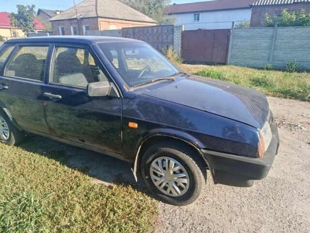 Синий ВАЗ 21099, объемом двигателя 1.5 л и пробегом 100 тыс. км за 1200 $, фото 6 на Automoto.ua