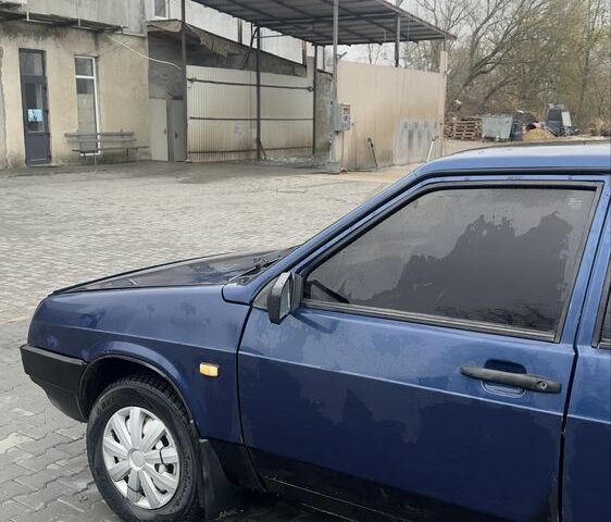 Синий ВАЗ 21099, объемом двигателя 1.5 л и пробегом 138 тыс. км за 1250 $, фото 2 на Automoto.ua