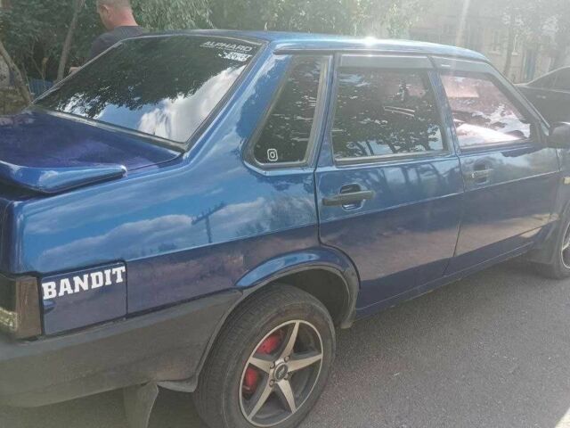 Синий ВАЗ 21099, объемом двигателя 1.5 л и пробегом 250 тыс. км за 2200 $, фото 2 на Automoto.ua