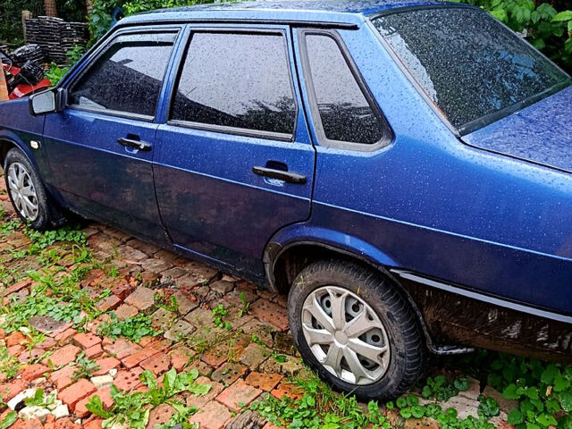 Синій ВАЗ 21099, об'ємом двигуна 1.5 л та пробігом 95 тис. км за 1300 $, фото 4 на Automoto.ua