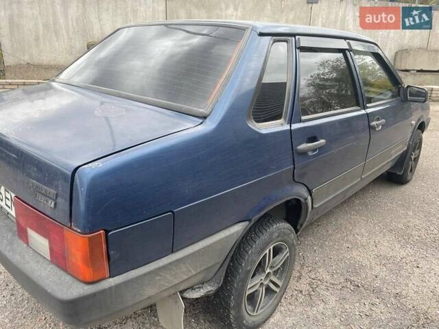 Синий ВАЗ 21099, объемом двигателя 1.6 л и пробегом 250 тыс. км за 1200 $, фото 4 на Automoto.ua