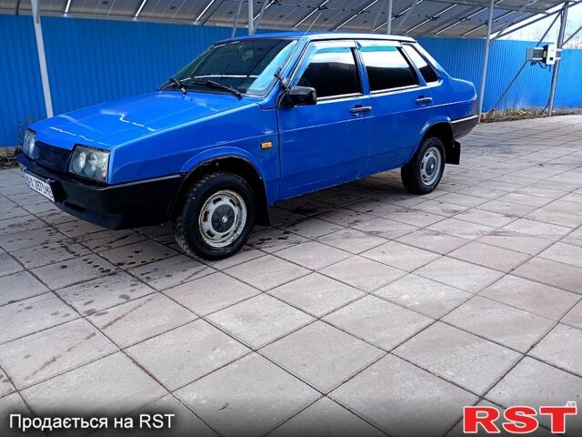 Синій ВАЗ 21099, об'ємом двигуна 1.5 л та пробігом 250 тис. км за 1550 $, фото 5 на Automoto.ua