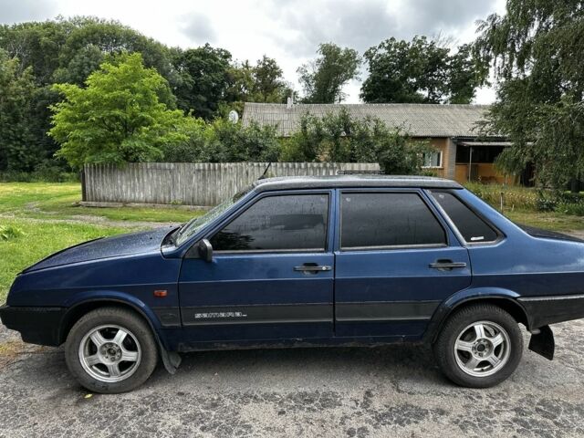 Синий ВАЗ 21099, объемом двигателя 1.5 л и пробегом 140 тыс. км за 1500 $, фото 2 на Automoto.ua