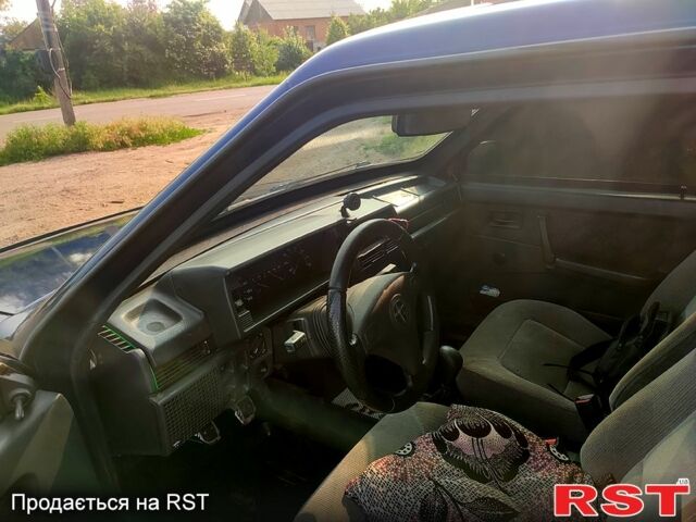 Синій ВАЗ 21099, об'ємом двигуна 1.5 л та пробігом 205 тис. км за 2000 $, фото 8 на Automoto.ua