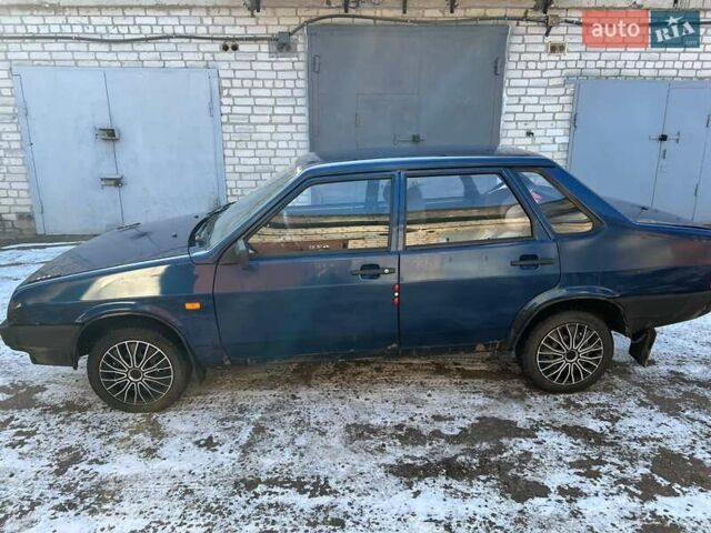 Синий ВАЗ 21099, объемом двигателя 1.5 л и пробегом 334 тыс. км за 2050 $, фото 6 на Automoto.ua