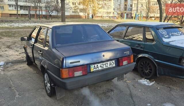 Синий ВАЗ 21099, объемом двигателя 1.5 л и пробегом 252 тыс. км за 1800 $, фото 2 на Automoto.ua