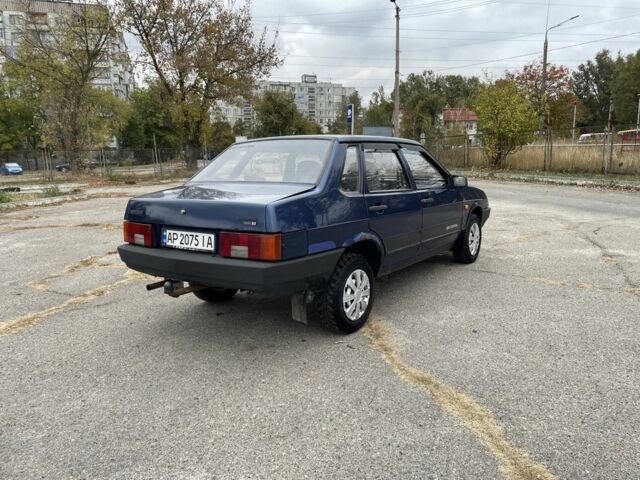 Синий ВАЗ 21099, объемом двигателя 1.5 л и пробегом 250 тыс. км за 1000 $, фото 2 на Automoto.ua