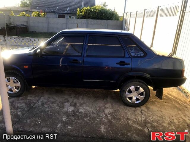 Синий ВАЗ 21099, объемом двигателя 1.5 л и пробегом 225 тыс. км за 1550 $, фото 3 на Automoto.ua