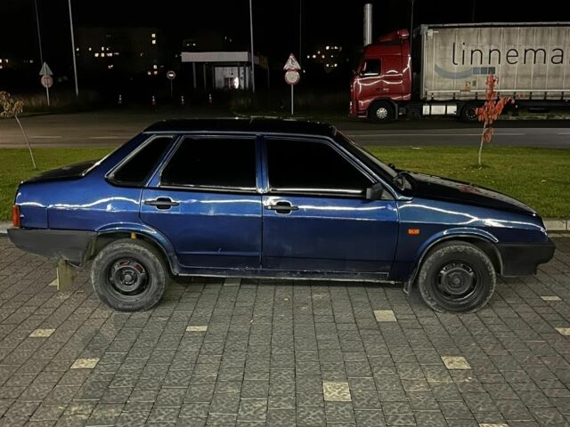 Синий ВАЗ 21099, объемом двигателя 1.5 л и пробегом 300 тыс. км за 1500 $, фото 2 на Automoto.ua