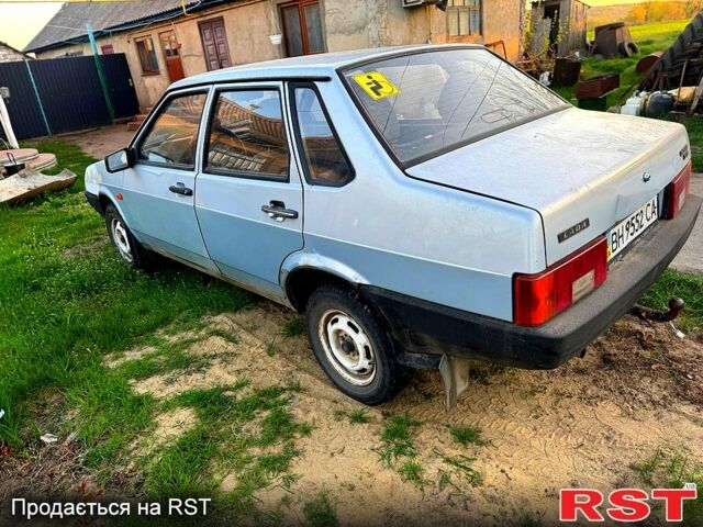 Синий ВАЗ 21099, объемом двигателя 1.5 л и пробегом 140 тыс. км за 1400 $, фото 3 на Automoto.ua