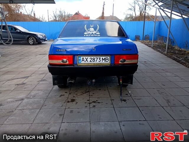 Синій ВАЗ 21099, об'ємом двигуна 1.5 л та пробігом 250 тис. км за 1550 $, фото 3 на Automoto.ua