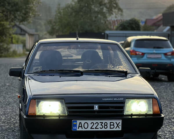 Синий ВАЗ 21099, объемом двигателя 1.5 л и пробегом 130 тыс. км за 1750 $, фото 2 на Automoto.ua