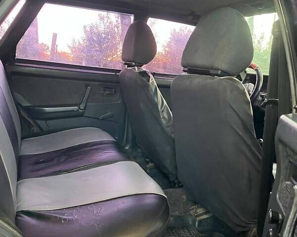 ВАЗ 21099 2005 в Черновцах на Automoto.ua Синий ВАЗ 21099, объемом двигателя 1.5 л и пробегом 180 тыс. км за 1300 $, фото 2 на Automoto.ua