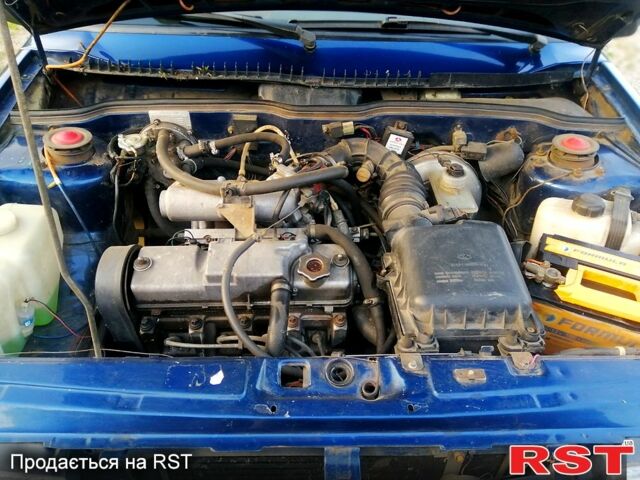 Синий ВАЗ 21099, объемом двигателя 1.5 л и пробегом 200 тыс. км за 950 $, фото 5 на Automoto.ua