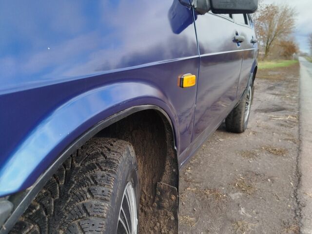 Синій ВАЗ 21099, об'ємом двигуна 1.5 л та пробігом 250 тис. км за 1650 $, фото 3 на Automoto.ua