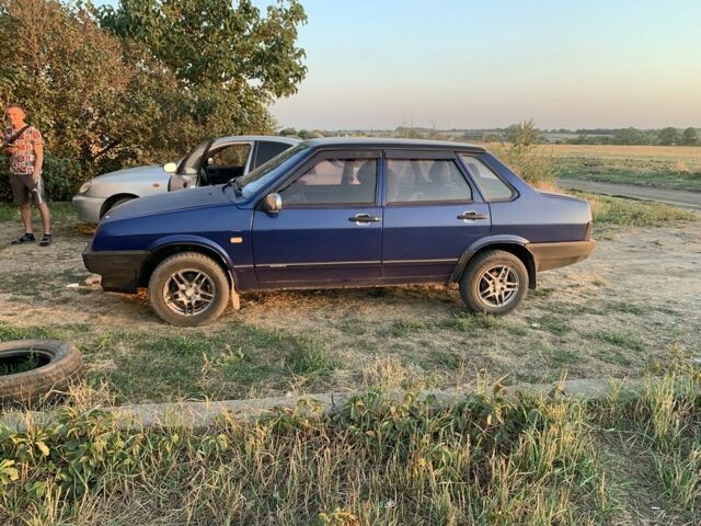 Синій ВАЗ 21099, об'ємом двигуна 1.5 л та пробігом 177 тис. км за 1800 $, фото 1 на Automoto.ua