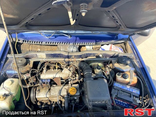Синий ВАЗ 21099, объемом двигателя 1.5 л и пробегом 219 тыс. км за 2200 $, фото 4 на Automoto.ua