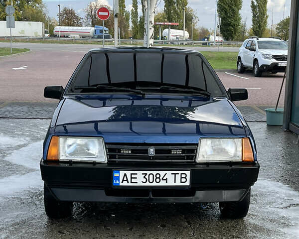 Синий ВАЗ 21099, объемом двигателя 1.6 л и пробегом 220 тыс. км за 1900 $, фото 3 на Automoto.ua