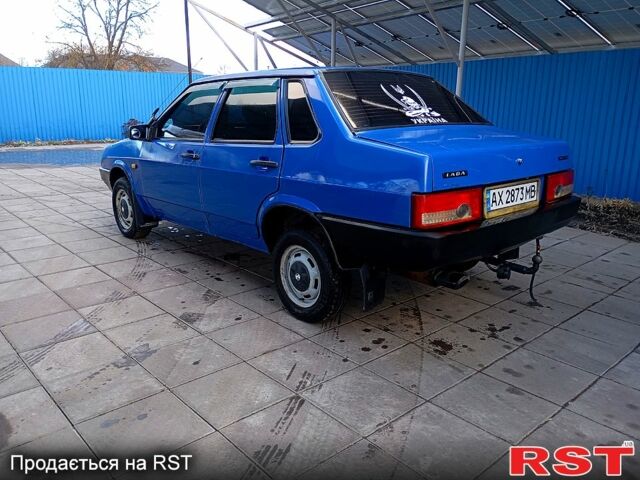Синій ВАЗ 21099, об'ємом двигуна 1.5 л та пробігом 250 тис. км за 1550 $, фото 4 на Automoto.ua