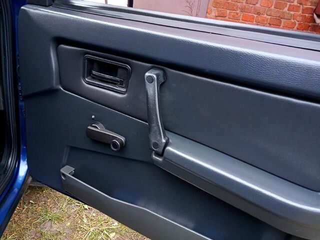 Синий ВАЗ 21099, объемом двигателя 1.5 л и пробегом 235 тыс. км за 1700 $, фото 6 на Automoto.ua