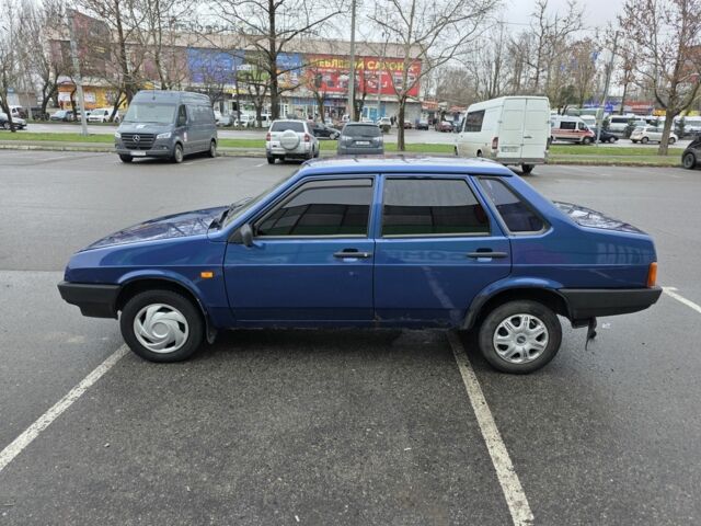 Синий ВАЗ 21099, объемом двигателя 1.6 л и пробегом 250 тыс. км за 1650 $, фото 3 на Automoto.ua