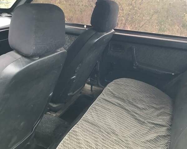 Синий ВАЗ 21099, объемом двигателя 1.5 л и пробегом 390 тыс. км за 727 $, фото 4 на Automoto.ua