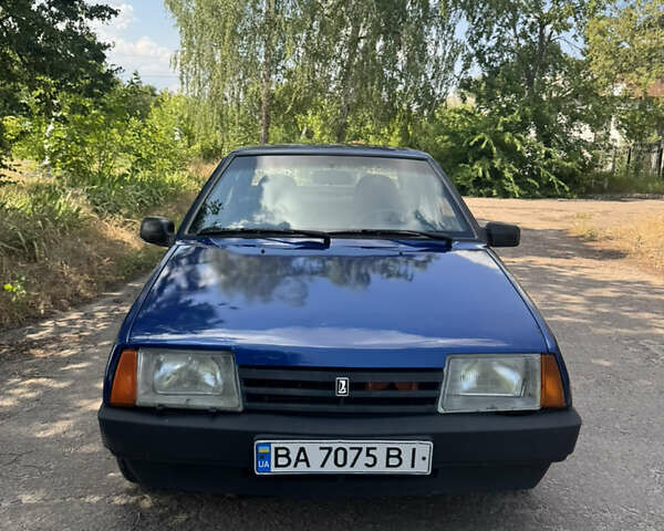 Синий ВАЗ 21099, объемом двигателя 1.5 л и пробегом 200 тыс. км за 1850 $, фото 3 на Automoto.ua