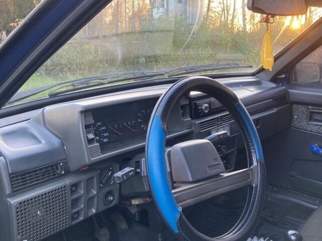 Синій ВАЗ 21099, об'ємом двигуна 1.6 л та пробігом 168 тис. км за 1400 $, фото 11 на Automoto.ua