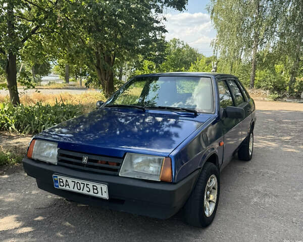 Синий ВАЗ 21099, объемом двигателя 1.5 л и пробегом 200 тыс. км за 1850 $, фото 2 на Automoto.ua