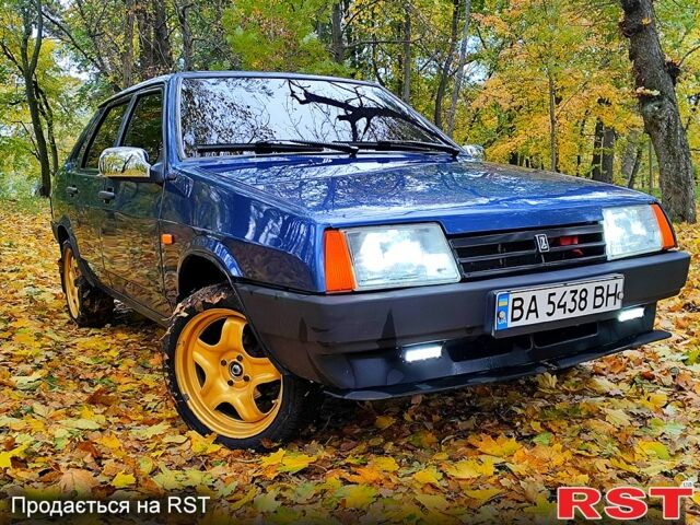 Синий ВАЗ 21099, объемом двигателя 1.5 л и пробегом 243 тыс. км за 2400 $, фото 6 на Automoto.ua