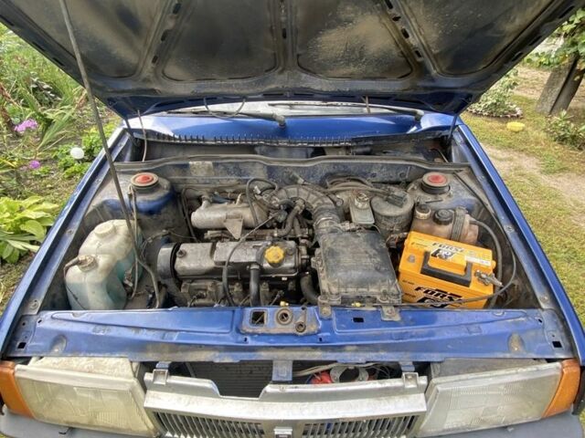 Синий ВАЗ 21099, объемом двигателя 1.5 л и пробегом 120 тыс. км за 707 $, фото 5 на Automoto.ua