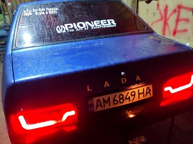 Синий ВАЗ 21099, объемом двигателя 1.5 л и пробегом 0 тыс. км за 1550 $, фото 2 на Automoto.ua