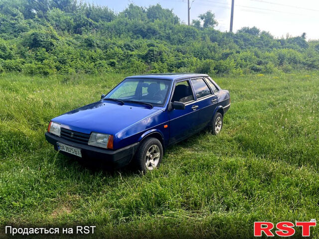 Синій ВАЗ 21099, об'ємом двигуна 1.5 л та пробігом 355 тис. км за 2000 $, фото 10 на Automoto.ua