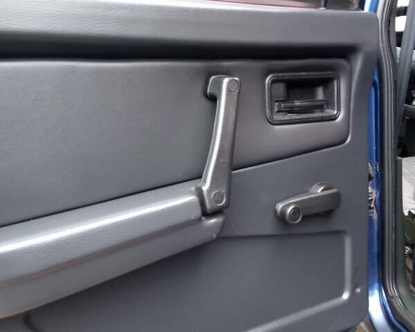 Синий ВАЗ 21099, объемом двигателя 1.5 л и пробегом 235 тыс. км за 1700 $, фото 3 на Automoto.ua