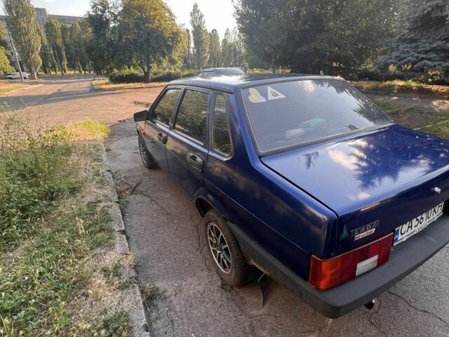 Синий ВАЗ 21099, объемом двигателя 1.5 л и пробегом 2 тыс. км за 1750 $, фото 3 на Automoto.ua