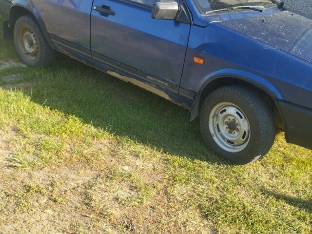 Синий ВАЗ 21099, объемом двигателя 1 л и пробегом 2 тыс. км за 1000 $, фото 1 на Automoto.ua