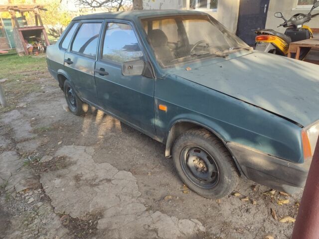 Синий ВАЗ 21099, объемом двигателя 0 л и пробегом 169 тыс. км за 478 $, фото 2 на Automoto.ua