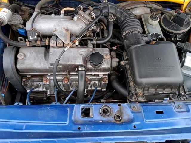 Синий ВАЗ 21099, объемом двигателя 1.5 л и пробегом 235 тыс. км за 1700 $, фото 2 на Automoto.ua