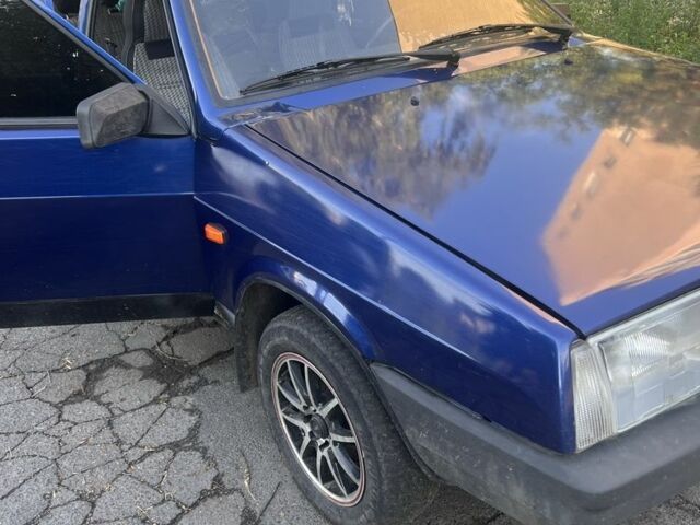 Синий ВАЗ 21099, объемом двигателя 1.5 л и пробегом 2 тыс. км за 1750 $, фото 4 на Automoto.ua