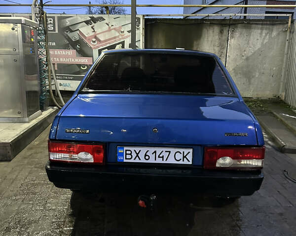 Синий ВАЗ 21099, объемом двигателя 1.6 л и пробегом 215 тыс. км за 1800 $, фото 5 на Automoto.ua