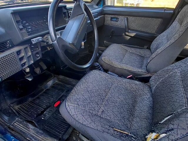 Синий ВАЗ 21099, объемом двигателя 1.5 л и пробегом 266 тыс. км за 700 $, фото 1 на Automoto.ua