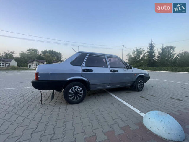 Синий ВАЗ 21099, объемом двигателя 0 л и пробегом 126 тыс. км за 2300 $, фото 5 на Automoto.ua