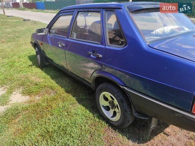 Синий ВАЗ 21099, объемом двигателя 1.5 л и пробегом 143 тыс. км за 1850 $, фото 9 на Automoto.ua