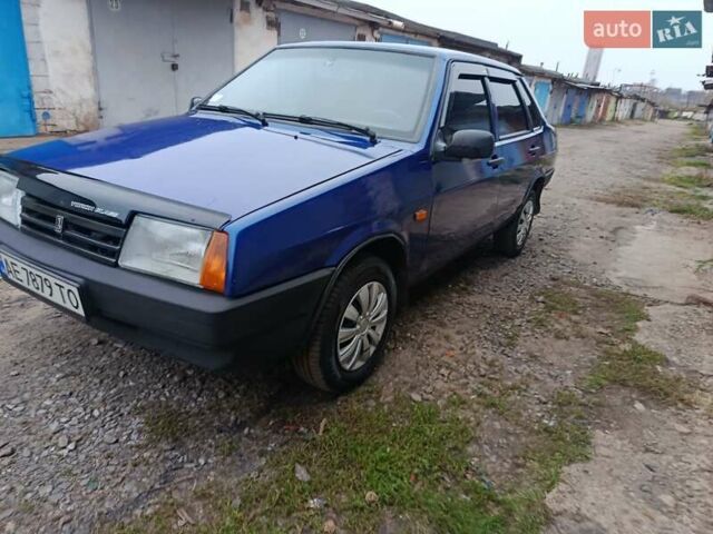 Синий ВАЗ 21099, объемом двигателя 1.5 л и пробегом 174 тыс. км за 1999 $, фото 2 на Automoto.ua