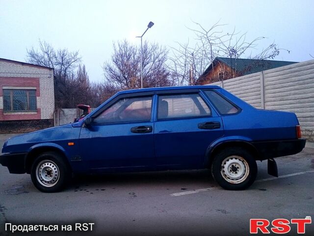 Синий ВАЗ 21099, объемом двигателя 1.5 л и пробегом 0 тыс. км за 1300 $, фото 2 на Automoto.ua